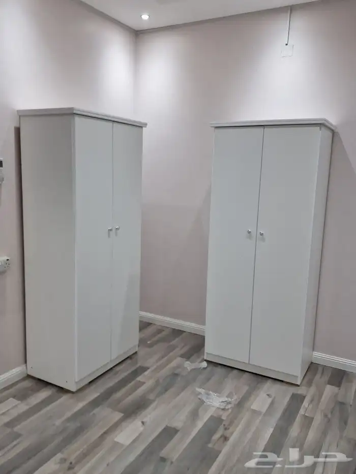 غرف نوم متينه من الخشب الخالص التفاصيل على الموقع 0