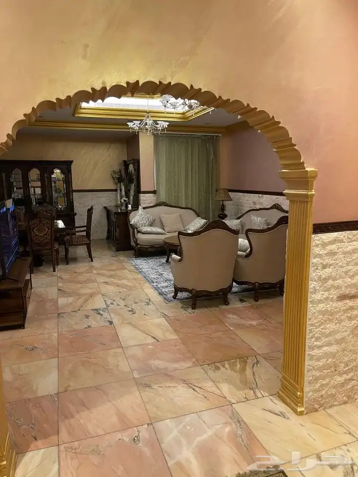 فيلا للبيع بحي البساتين 6