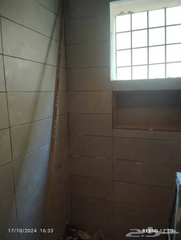 مبلط تركيب سراميك 0
