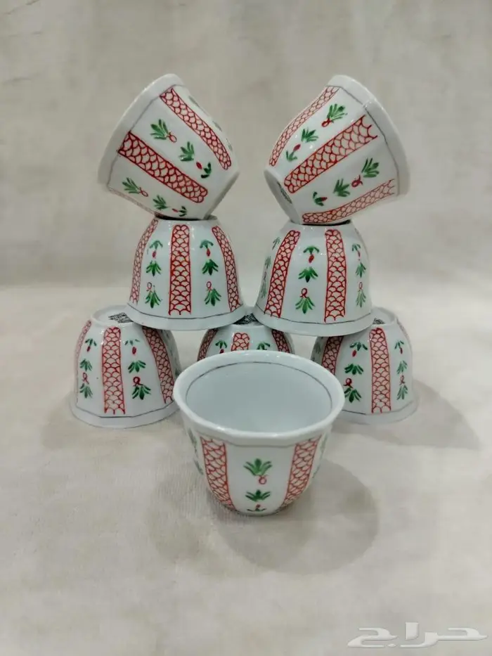 منوعات أواني و تحف تراث 97