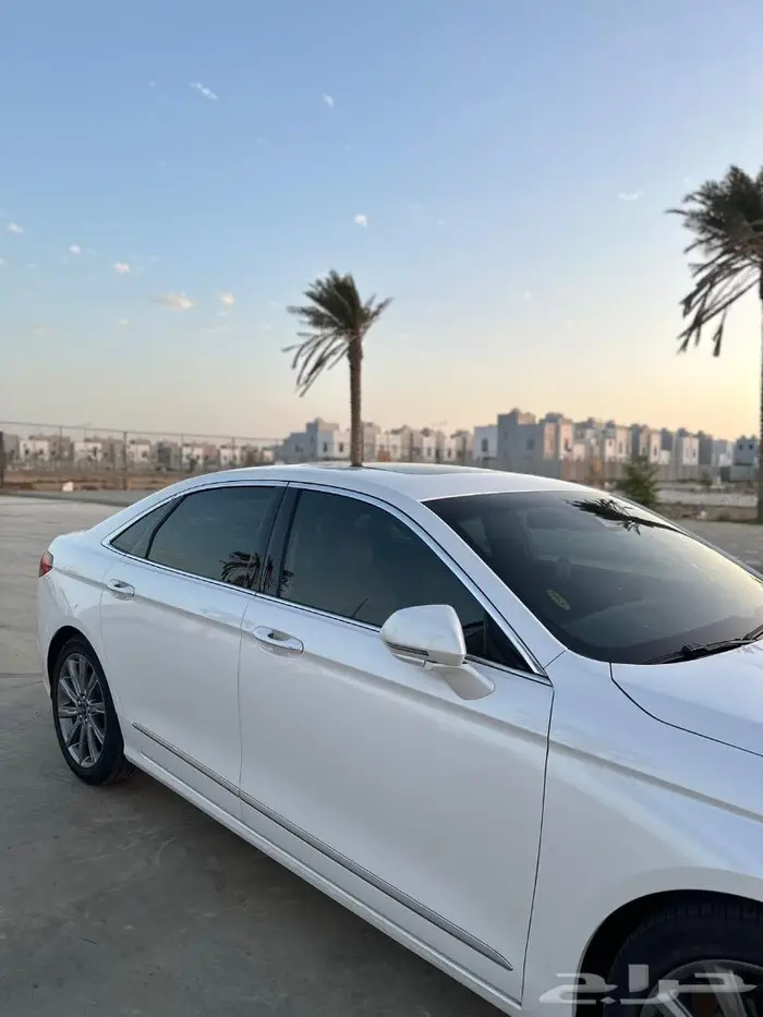 فورد تورس 2020- فل كامل ( تيتانيوم) تم البيع 2