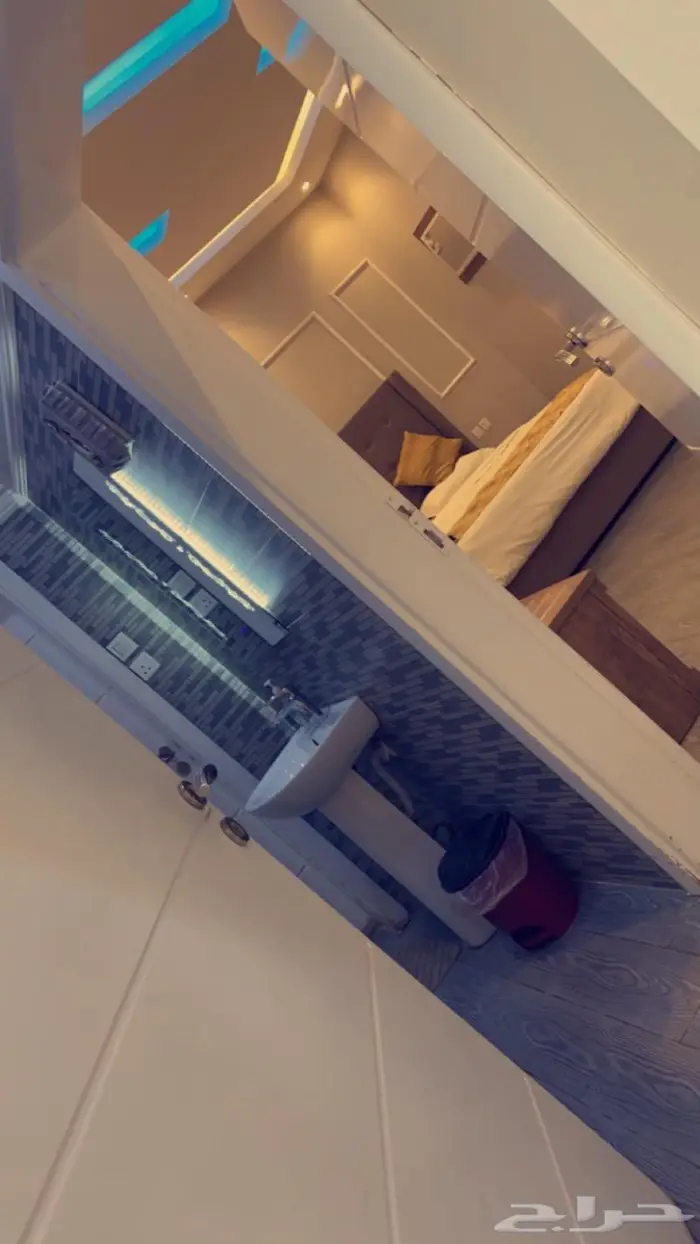 استراحه قسمين ومسبح كبير بسخان ومويا جديده 16