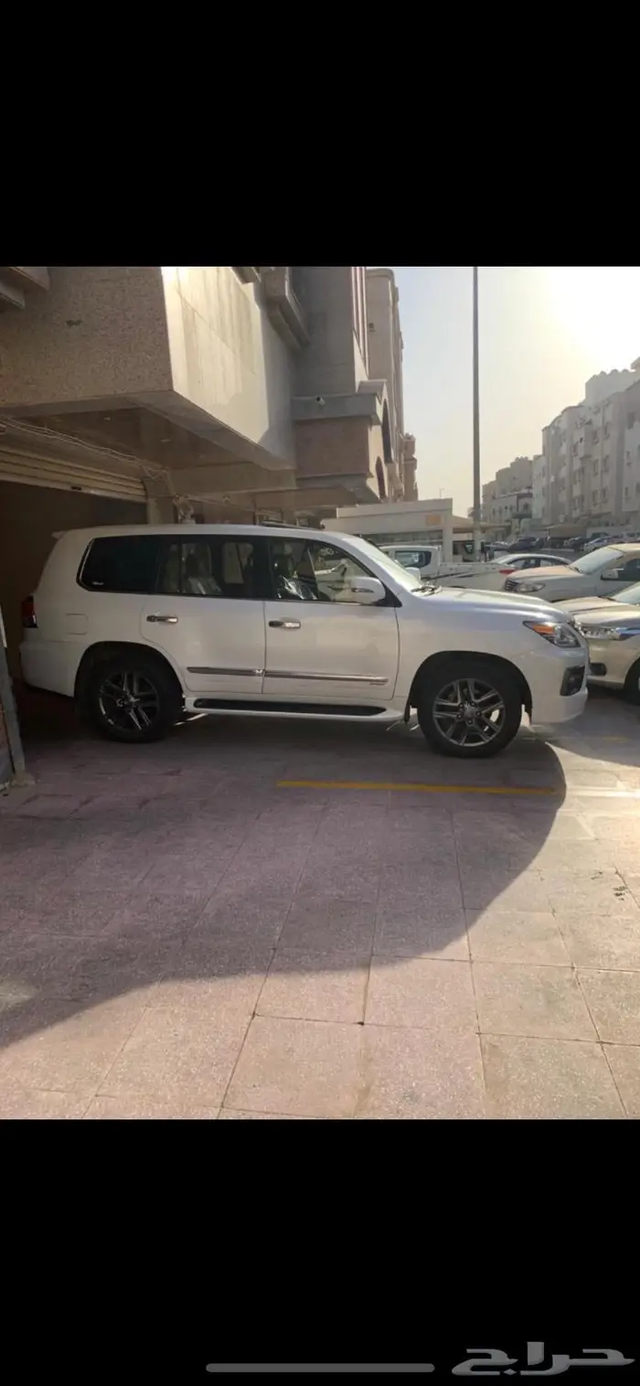 مباع لكزس 14 dd مخزن بحالة المصنع 1