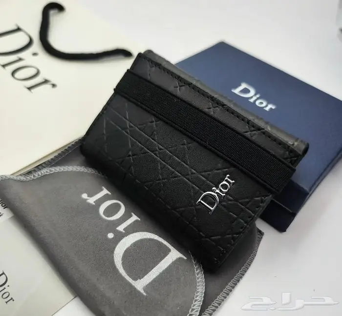 محفظة رجالي لويس كرتير قوتشي فراري محافظ كارتييه فيتون جوتشي 89