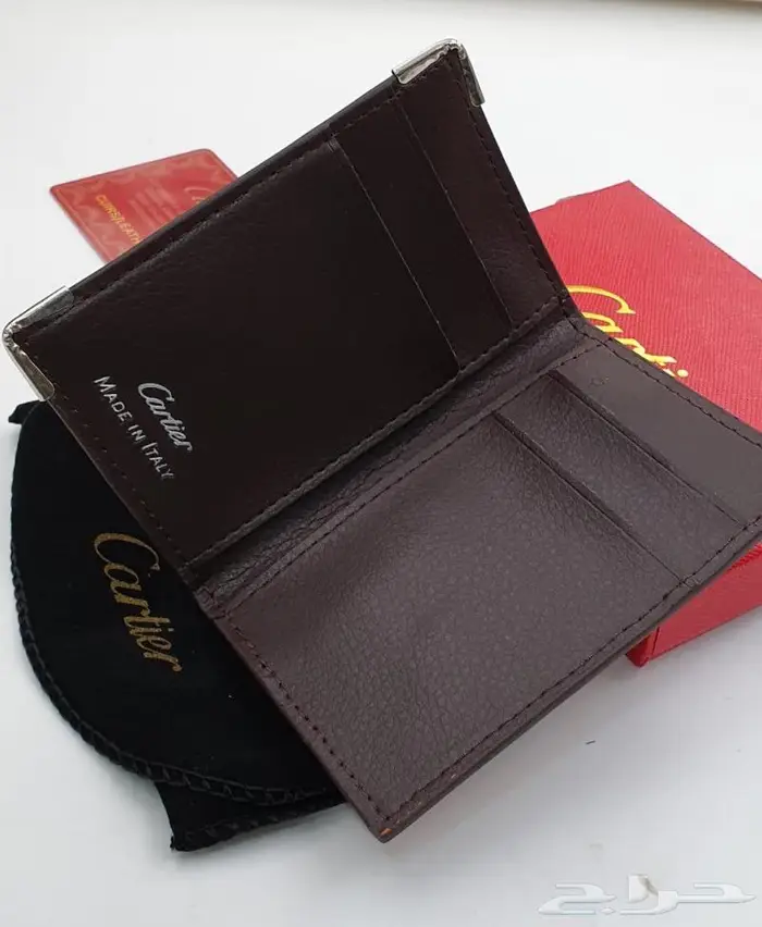 محفظة رجالي لويس كرتير قوتشي فراري محافظ كارتييه فيتون جوتشي 44