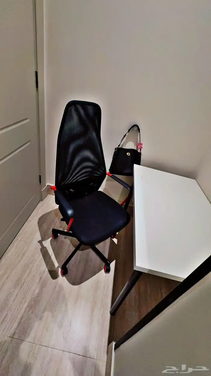 مكتب دراسي ايكيا 0