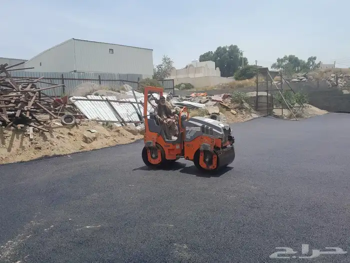 موسسة الجنوب لجميع اعمل الاسفلت الحار والمقشور والتخطيط ودك 36