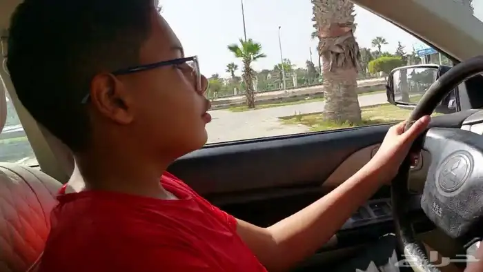 تعليم القيادة السيارة 0