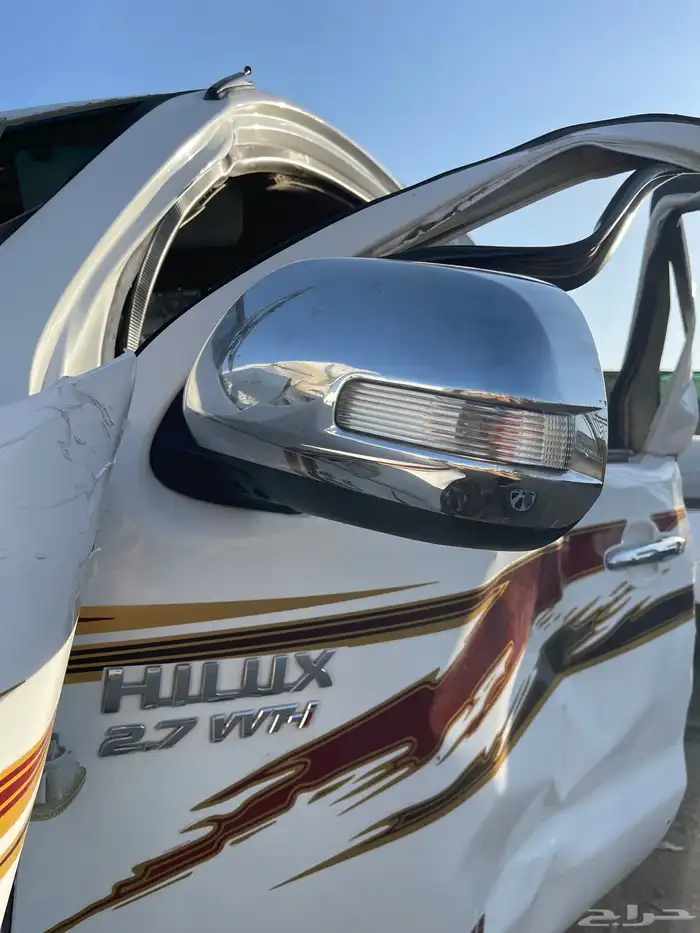 يتوفر لدينا قطع غيار هايلوكس 2008 1