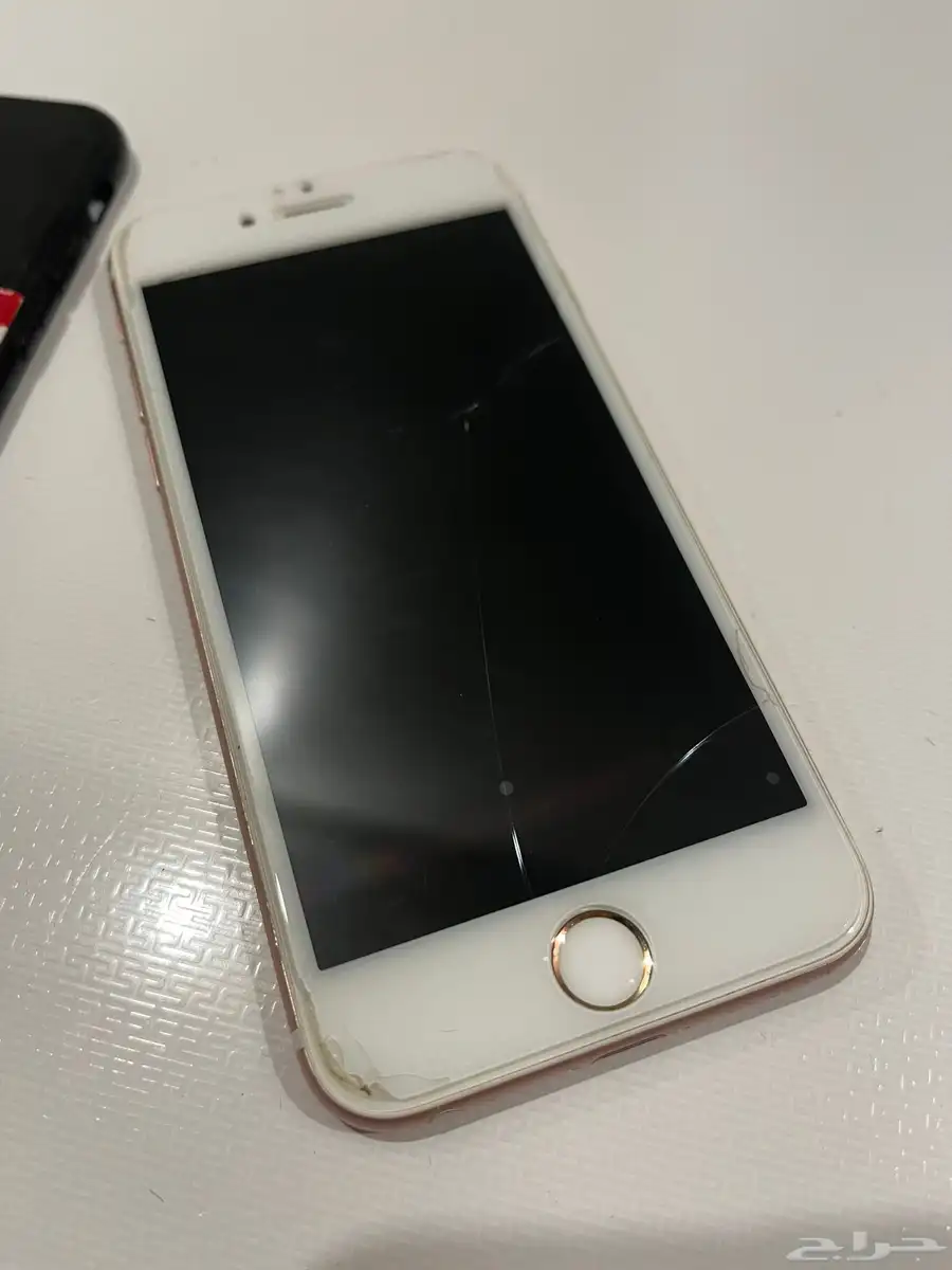 جوال ايفون 6 s مع كفر جوال 3