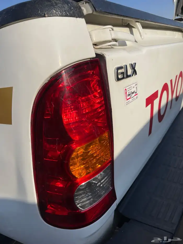 يتوفر لدينا قطع غيار هايلوكس 2008 5