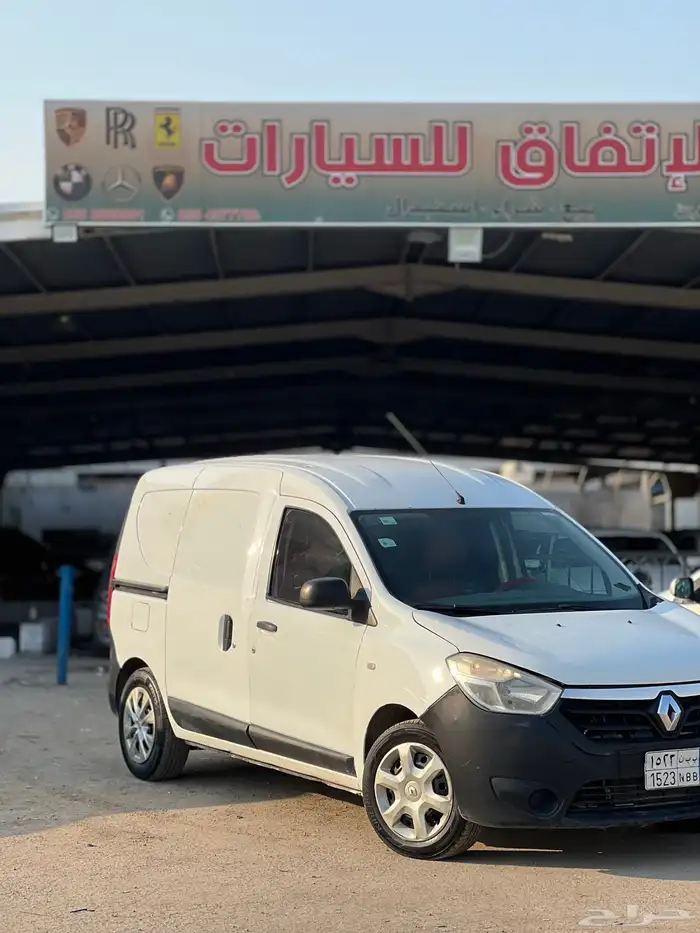 رينو دوكر 2016 1