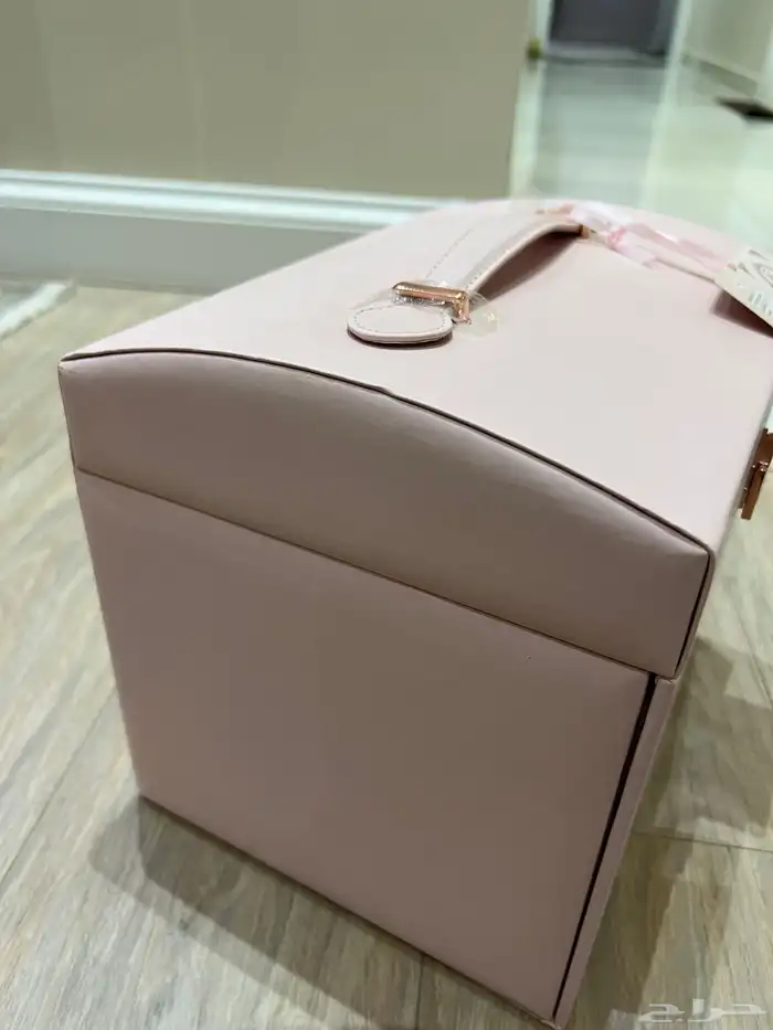 صندوق عرايس 0