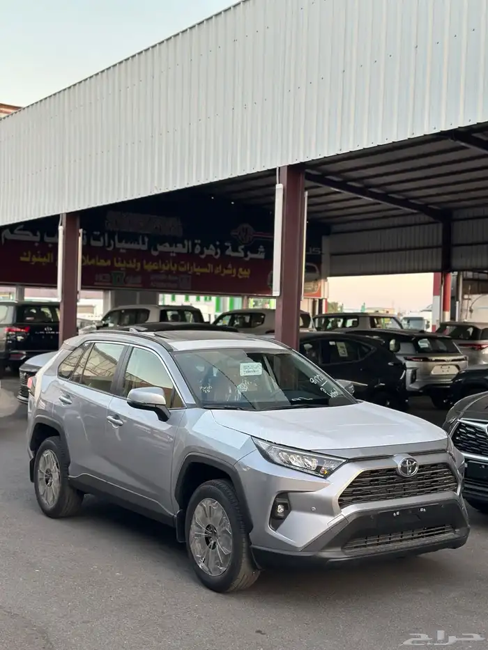 تويوتا راف فور XLI بنزين 2024 كاش وتقسيط 2