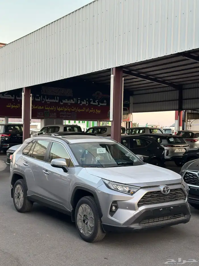 تويوتا راف فور XLI بنزين 2024 كاش وتقسيط 3