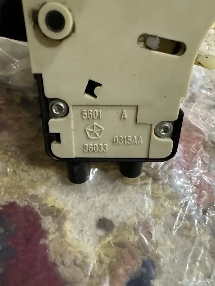 جيب شيروكي كباس نور اصلي 2