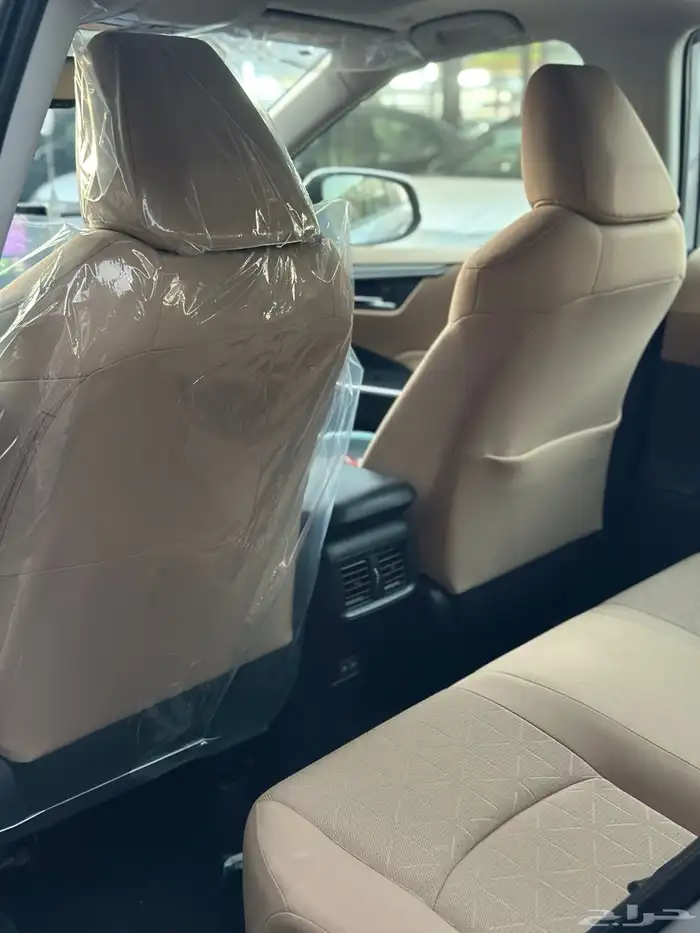 تويوتا راف فور XLI بنزين 2024 كاش وتقسيط 9