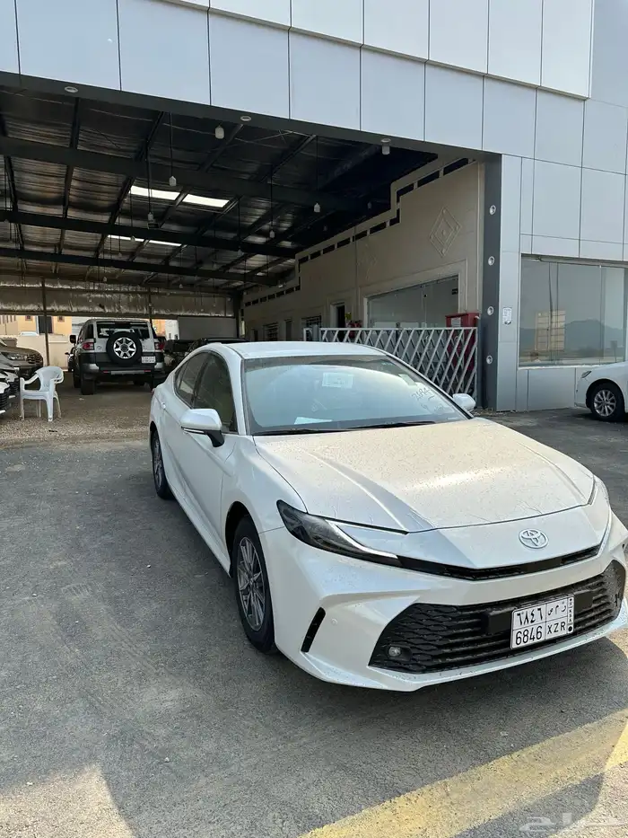 كامري 2025 E بنزين اصفار لوحه السعر 112 محايل 59