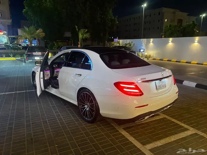 مرسيدس e300 نضيف جدا 11