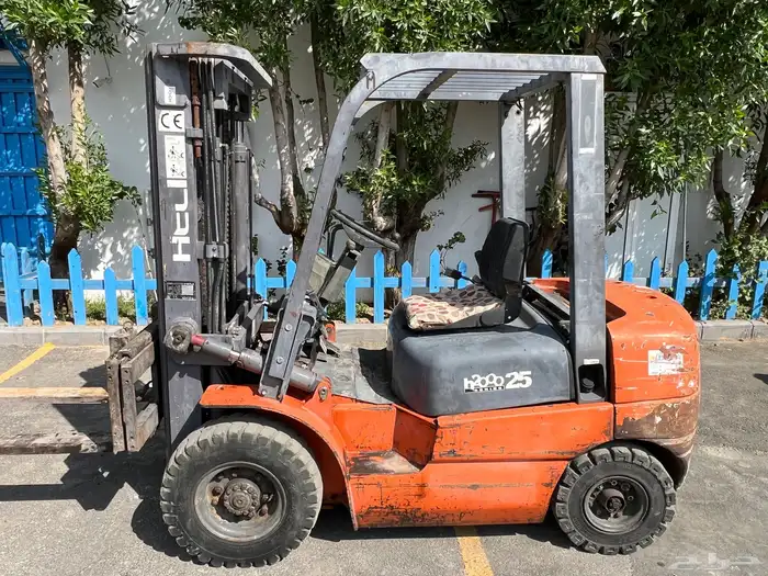 فوركلفت هيلي مكينة ايسوزو للبيع 2