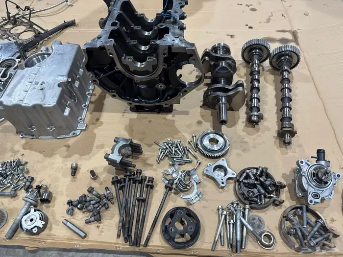 يوجد لدينا مكاين شد بلد مصدوم قطع غيار سيارات 50