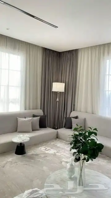 تفصيل كنب وستائر وجلسات ارضيه حسب وتنجيد جميع المديلات 6