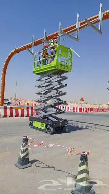 سيزرلفت للايجار مانلفت فوركلفت رافعه شوكية للايجار في جده 1