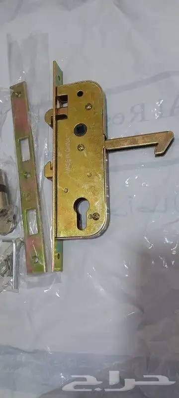 قفل باب سحب جلد 4
