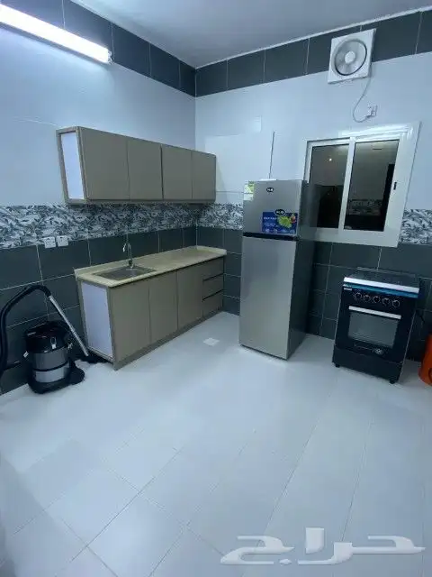شقق وغرف مفروشة جديده واسعار مناسبه جدآ للايجار الشهري الشر 5