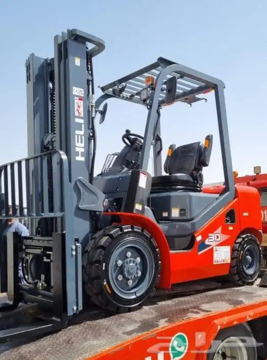 فوركلفت رافعات رافعه شوكيه سكين للايجار 0