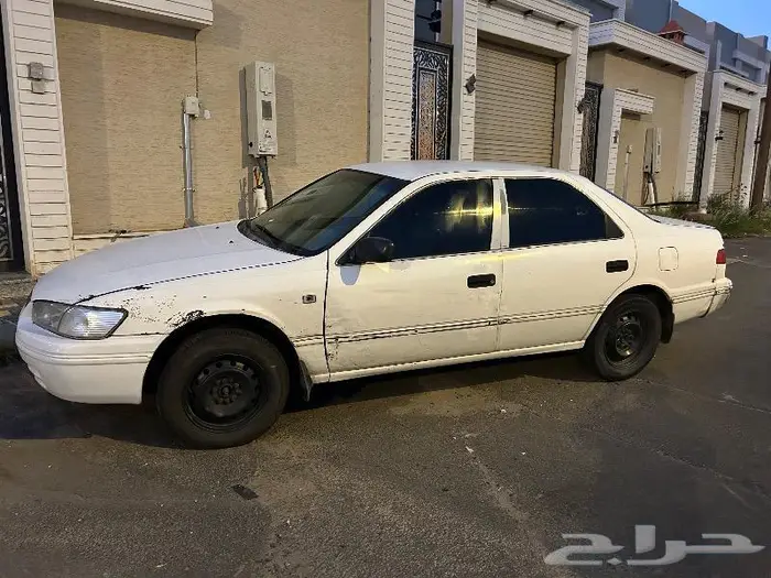 للبيع كامري 2001 بودي بلد 10