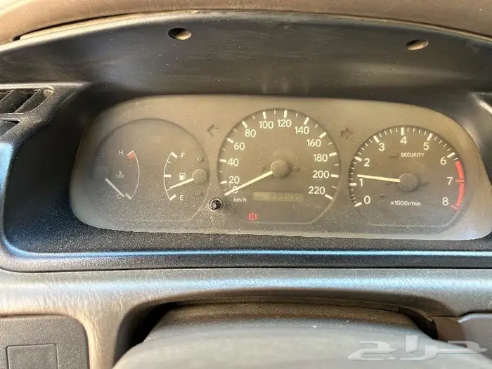 للبيع كامري 2001 بودي بلد 13