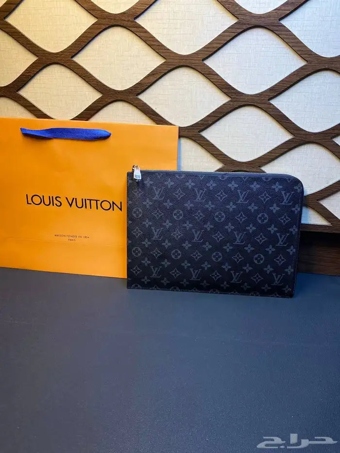 شنط يد رجاليه لويس فيتون 0