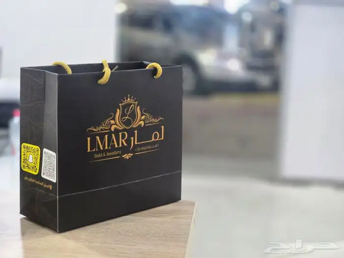 بوكسات بكج عبايات أكياس اكياس هدايا كلينكس علب قرقيعان 9