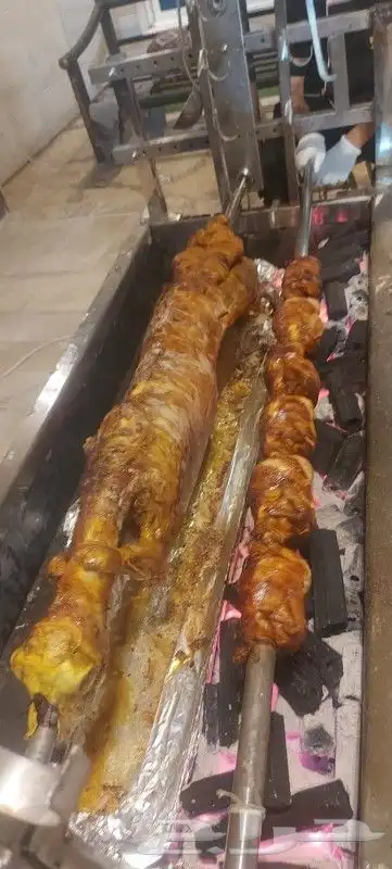 مطعم الخير يقدم خروف سيخ على الجمر 1 خروف مشوي   2   دجاج مش 3