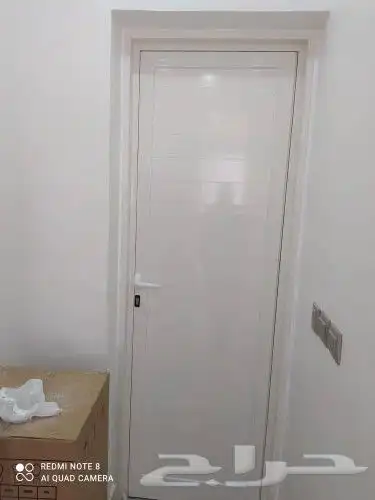 نجار أبواب 2