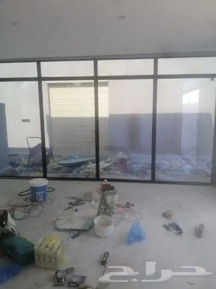 نوافذ الالمونيوم سرايا وعادي باب وشباك مح زجاج دبل 0