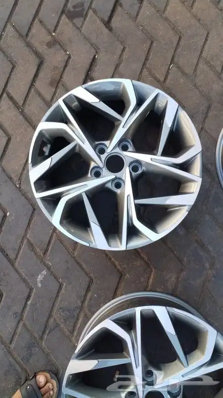 جنوط سوناتا كروم الأصلي مقاس 17 موديل 2020 3