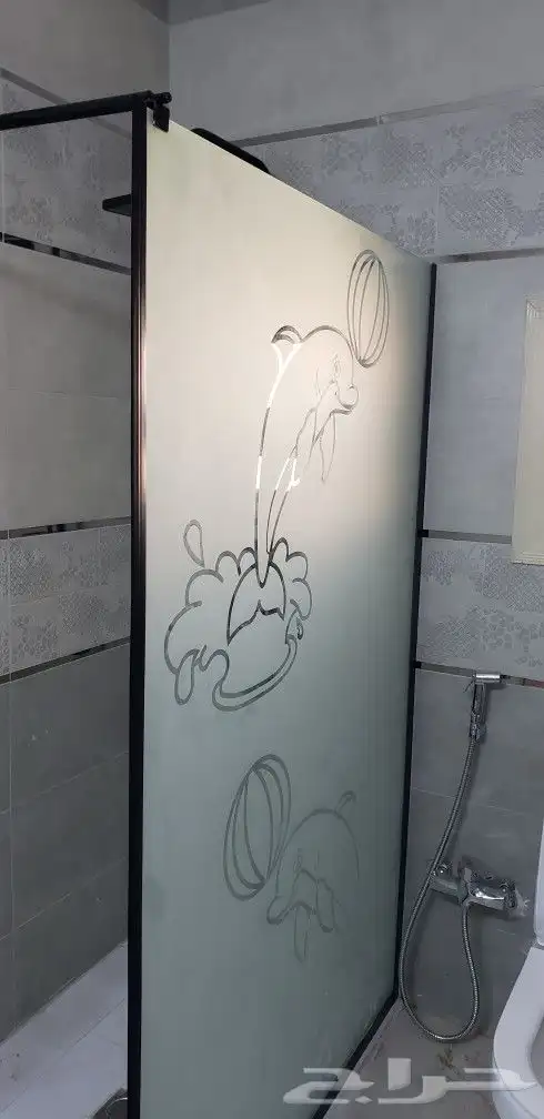 ابو عمر للزجاج والسكوريت 17