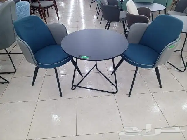 كرسيين وطاولة كوفي 15