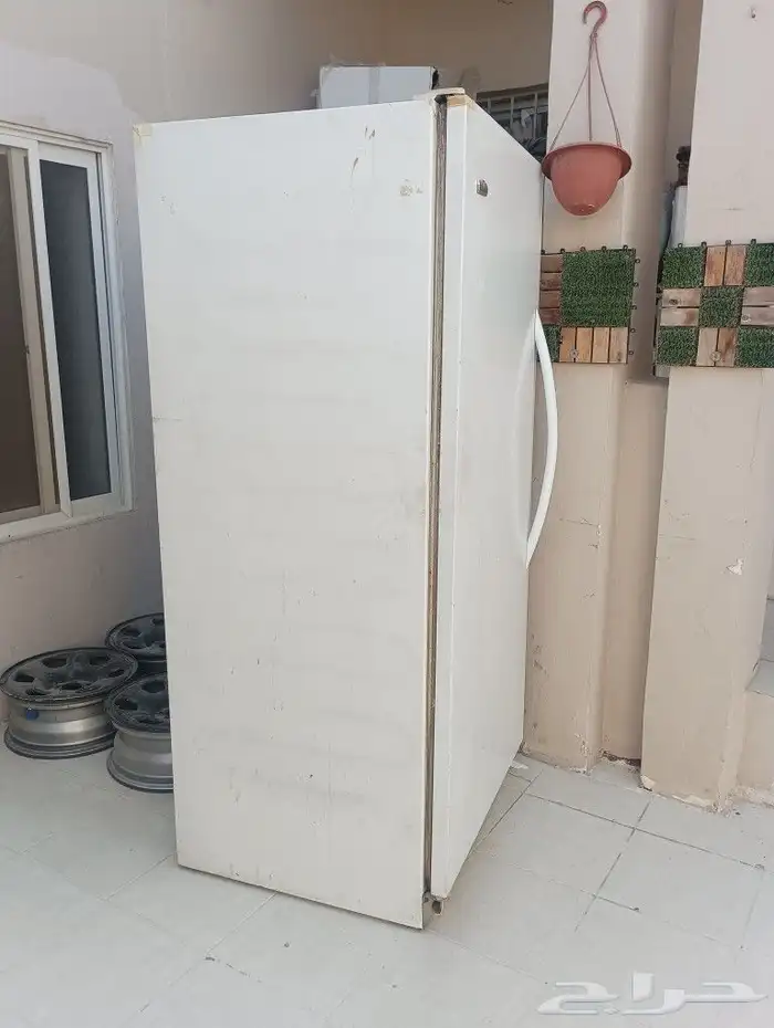 ثلاجة مطبخ كبيره ويستنق هاوس 1