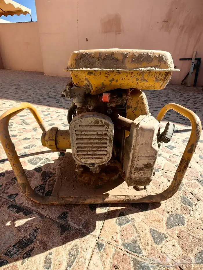 هزاز دمك خرسانة ( خلطة اسمنتيه ) 2