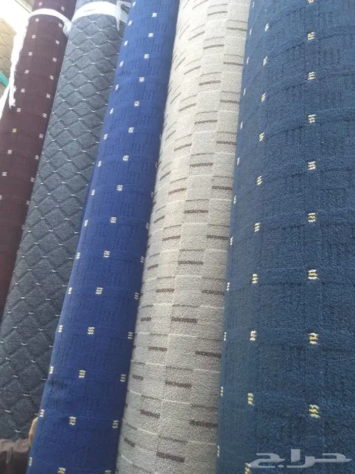 موكيت وطنى إمارتى خفيف ساده مشجر 0