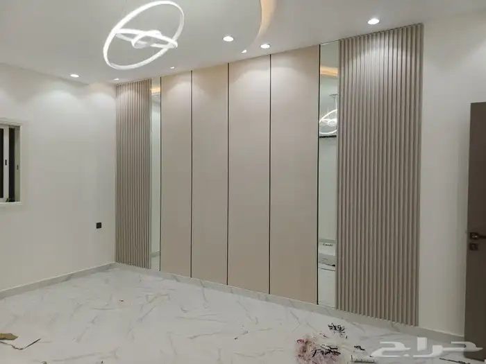 ديكور شاشه بديل خشب بديل رخام شيبورد ارفف مرايات مداخل 6