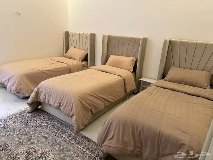 شقة روف سطح واسع مفروشة تأجير محجوزه إلى 29 ذو الحجه 3