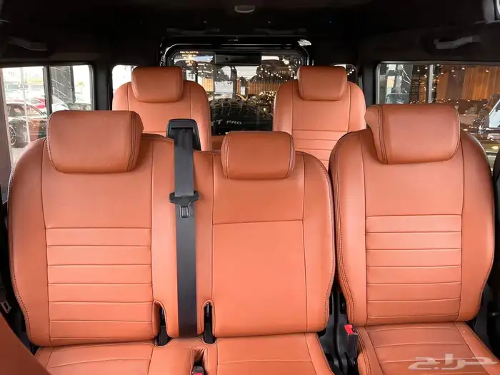 ديفندر 110 قير اوتوماتيك - LAND ROVER Defender 110 9