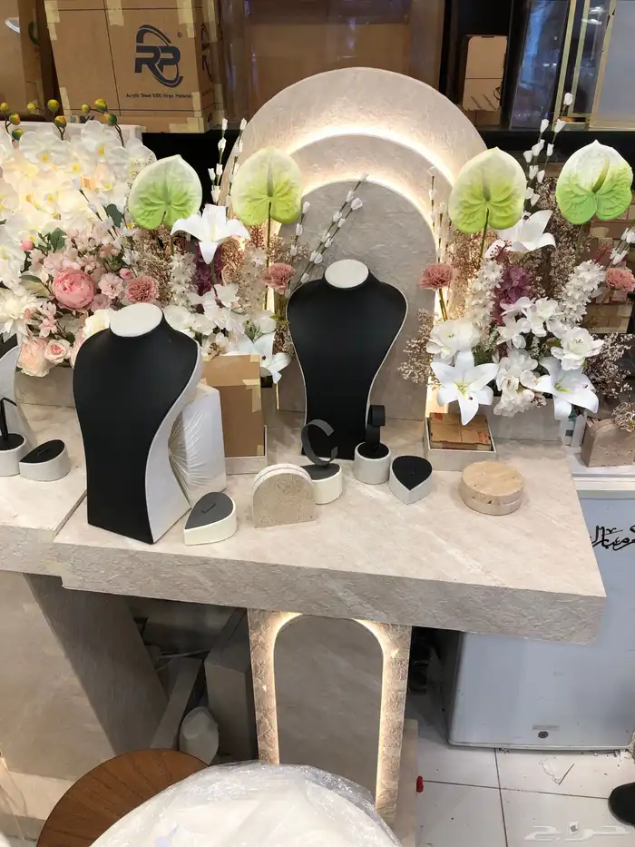 تاجير وتنسيق كوش ومداخل 1