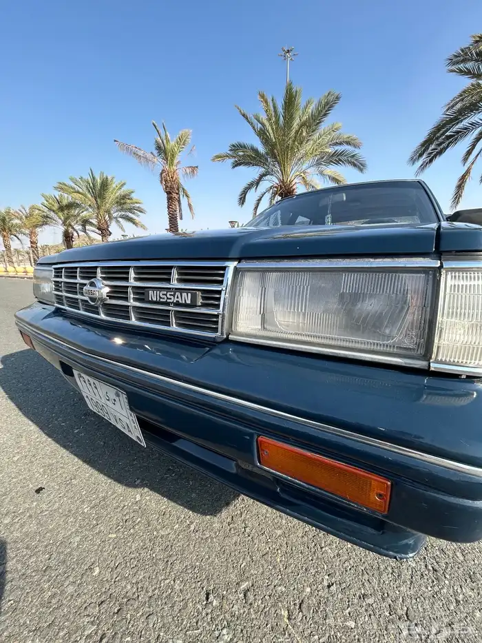 نيسان لوريل موديل 1988 نظيف 13