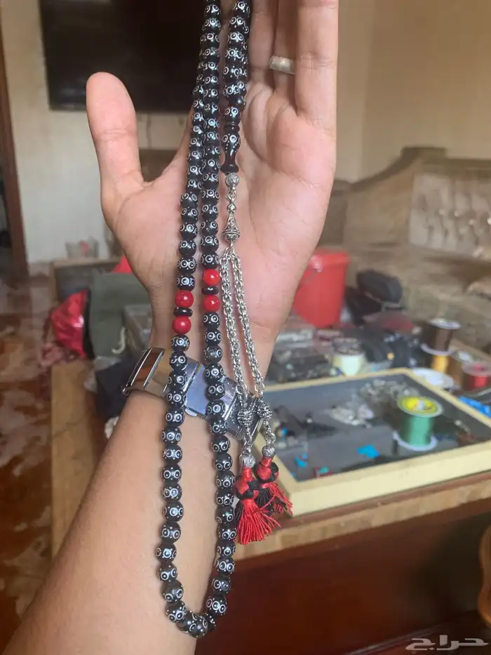 يسر مكاوي قديم 0