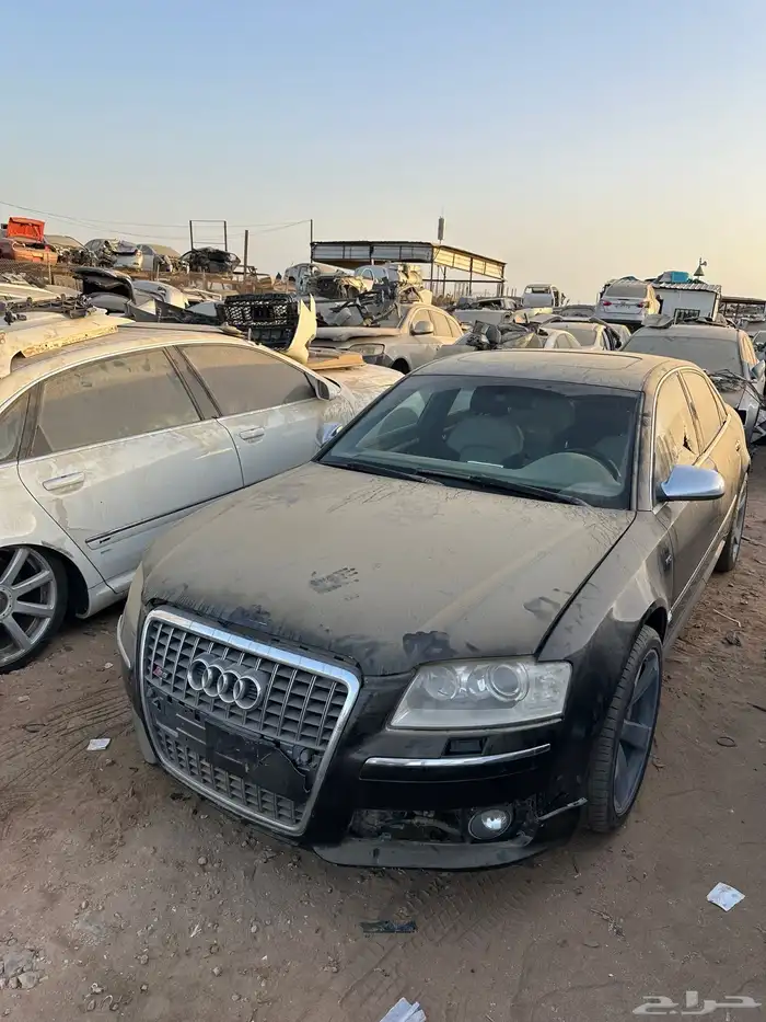 قطع غيار تشليح اودي اي 8 واس 8 من 2005 إلى 2010 5